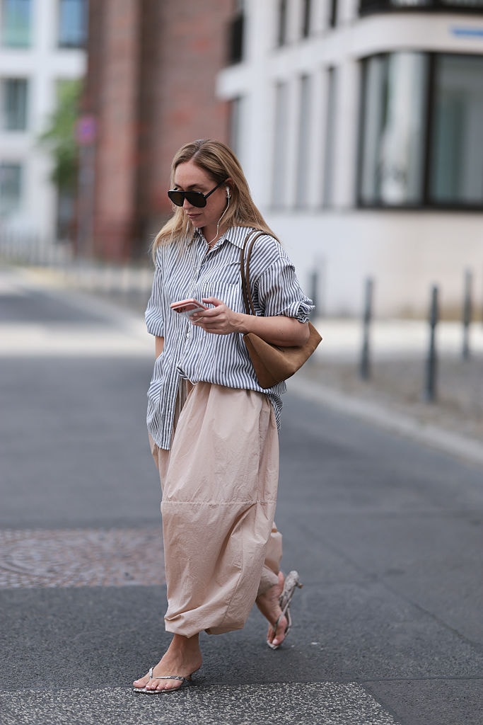 已經穿膩寬褲了？換上這條燈籠褲，鬆鬆的輪廓比想像中更有個性！