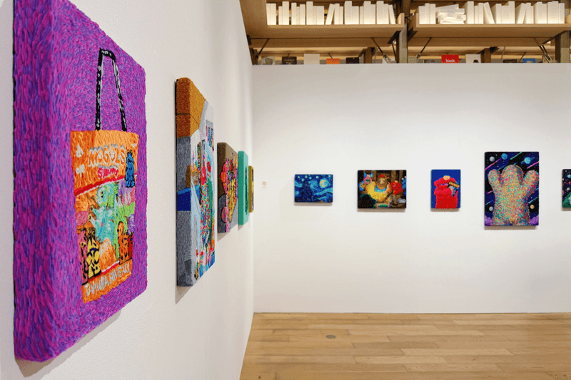 藤崎琢磨東京個展「MOLnarrative」：COMME des GARÇONS 聯名毛根吊飾與軟膠公仔發售資訊
