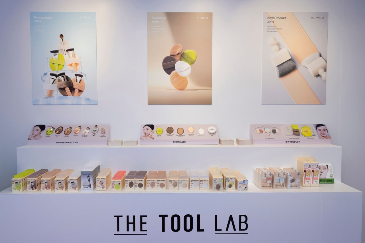 韓國人氣 THE TOOL LAB 來香港快閃了，還把經典底妝刷具換上了夢幻暮光紫