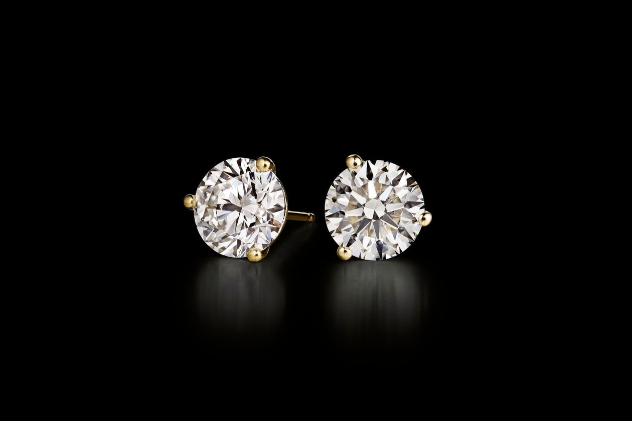 De Beers Desert Diamonds ICONS Holiday Collection: Warm-Toned Diamonds Reinterpret the Classic Tennis Bracelet