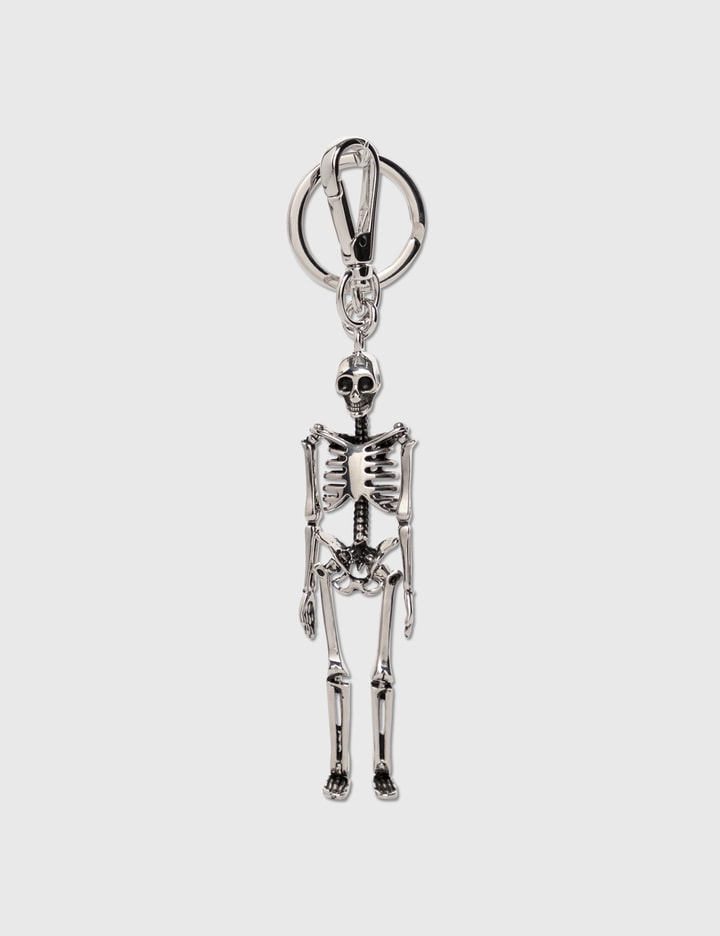 Human Made - HEART KEYRING  HBX - Globally Curated Fashion and Lifestyle  by Hypebeast