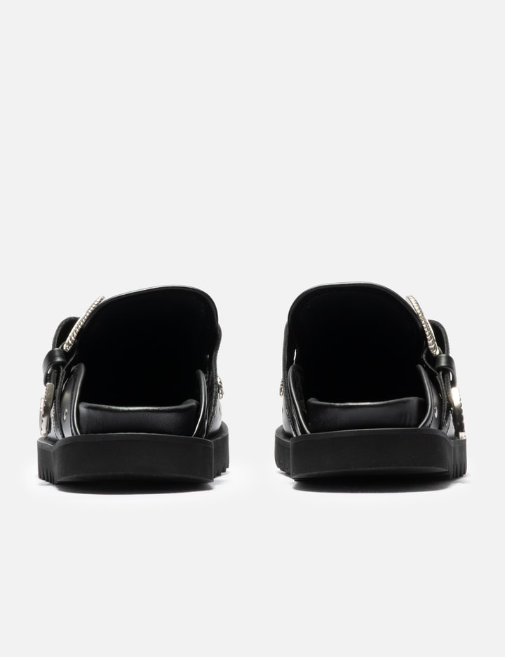 Toga Virilis Eyelet Metal Sabot