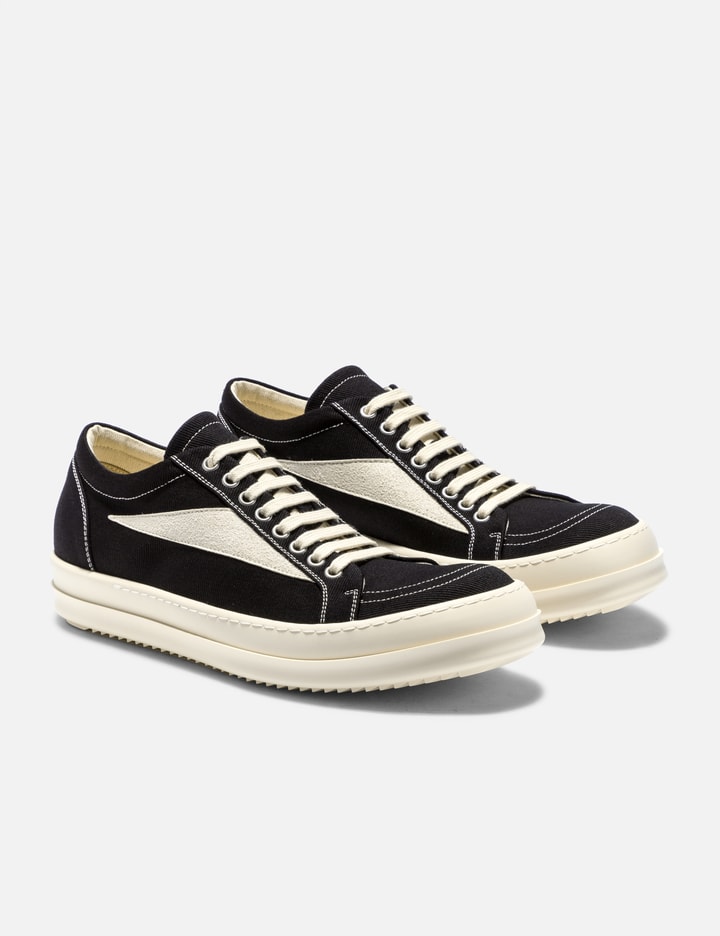 VINTAGE SNEAKS Placeholder Image
