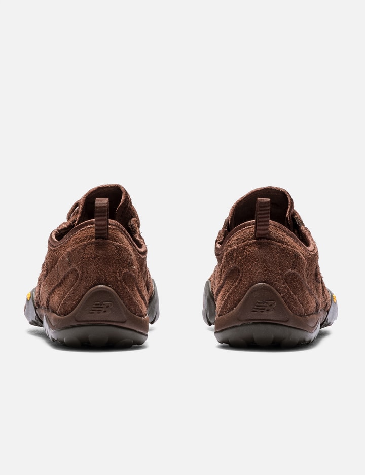 New Balance Mt10 Sneakers In Brown