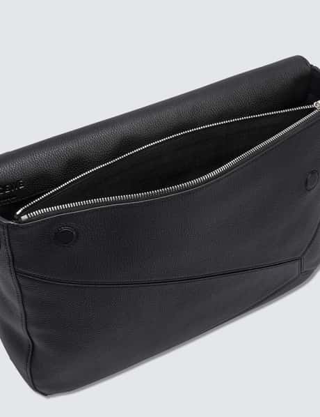 Loewe Puzzle Messenger Bag Leather Medium Black 2280421