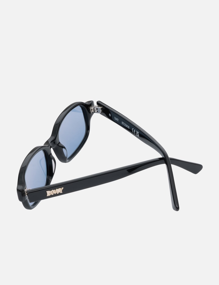 Dmy Studios Margot Sunglasses In Black
