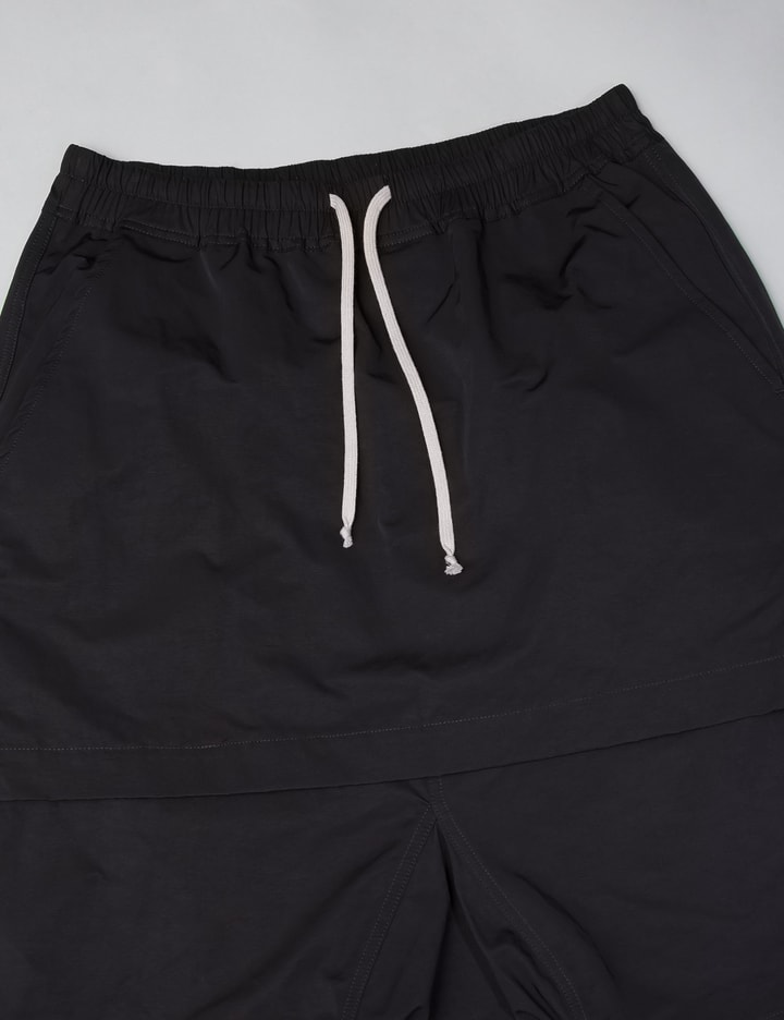 Pantaloni Kilt Pod Shorts Placeholder Image