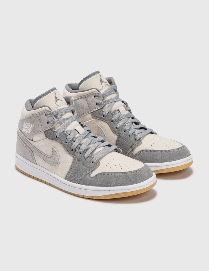 AIR JORDAN 1 MID SE Placeholder Image