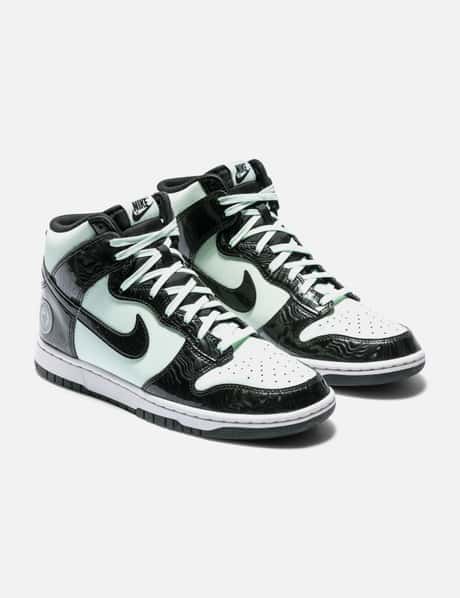 Nike view 19