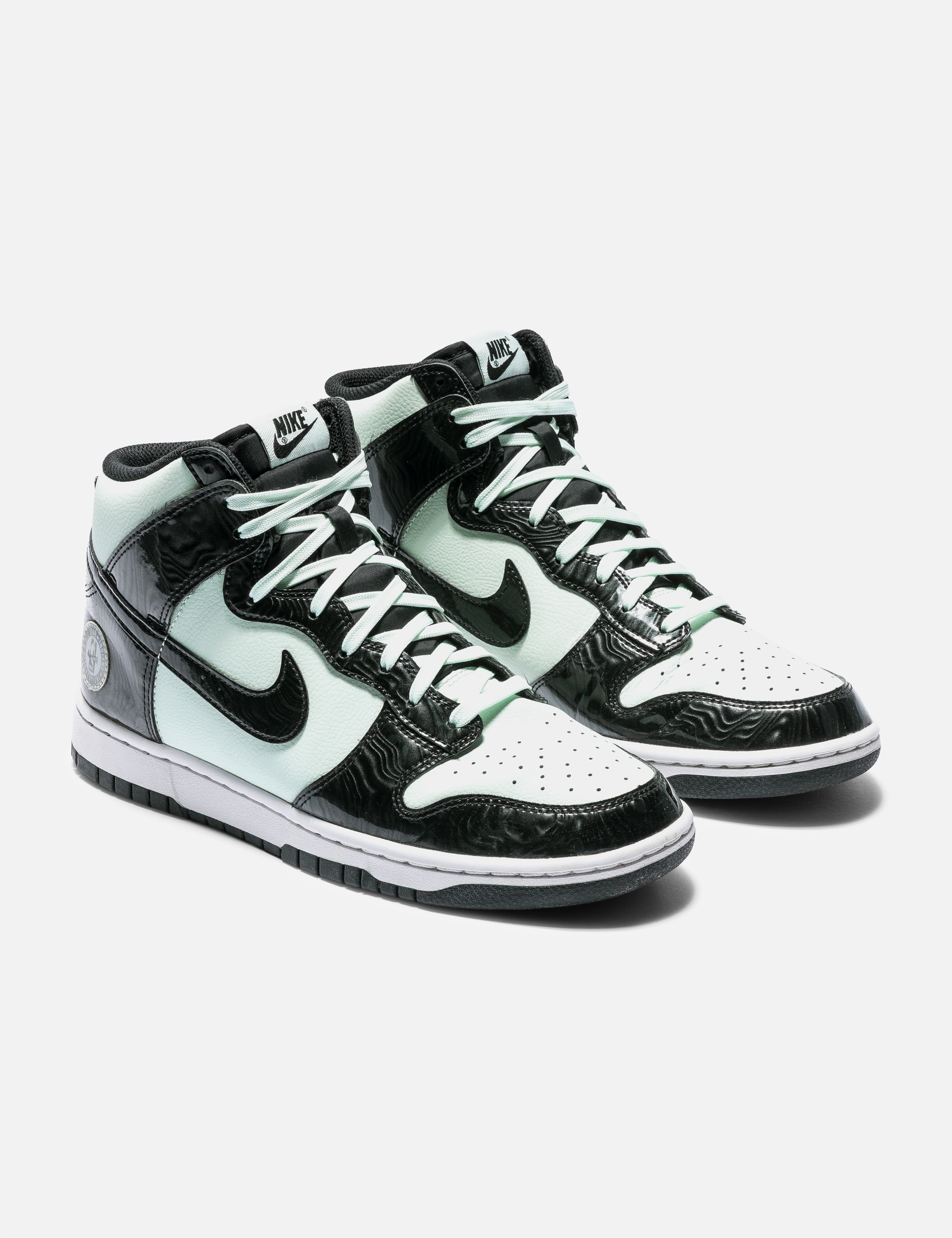 Dunk High SE All-Star (2021) view 16