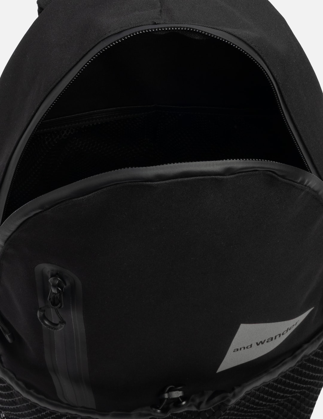 PE/CO 20L Daypack view 17