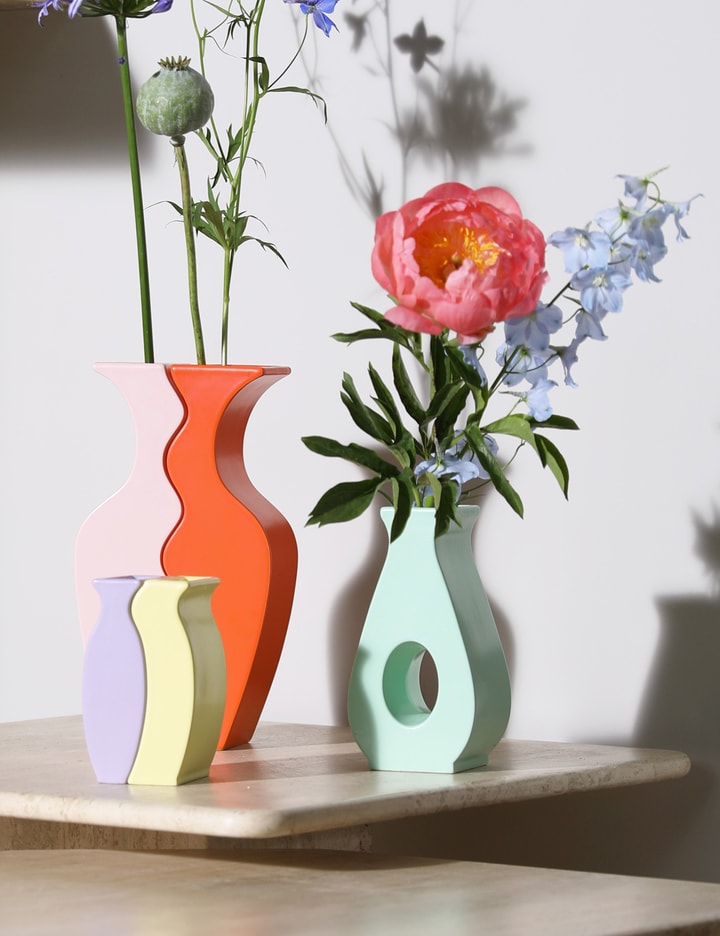 Vase Gap Placeholder Image