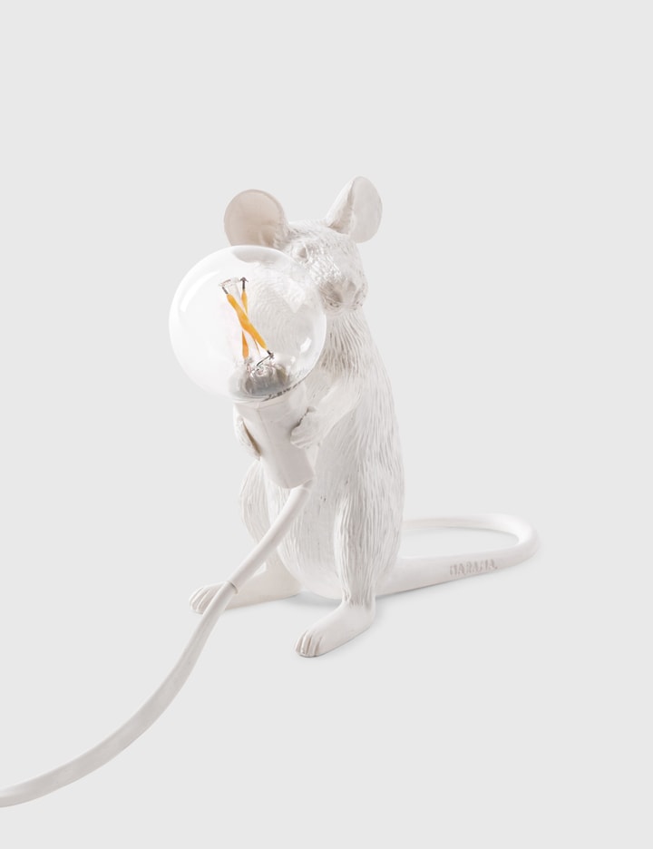 シッティング マウス ランプ Placeholder Image