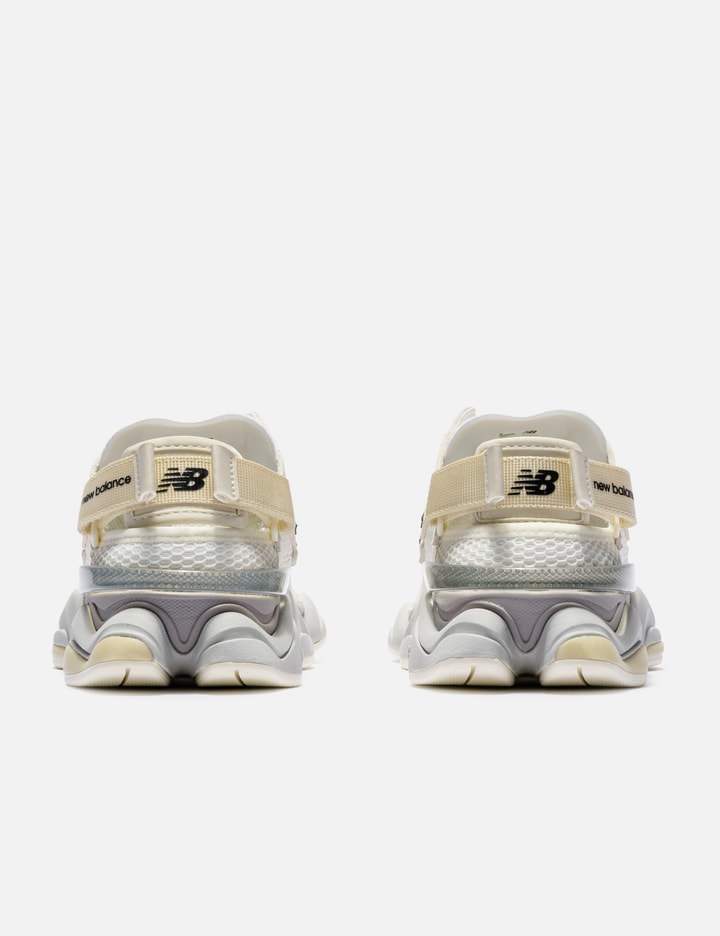 New Balance 9060 Mule