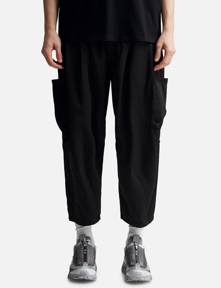 SEERSUCKER CROPPED CARGO PANTS Placeholder Image