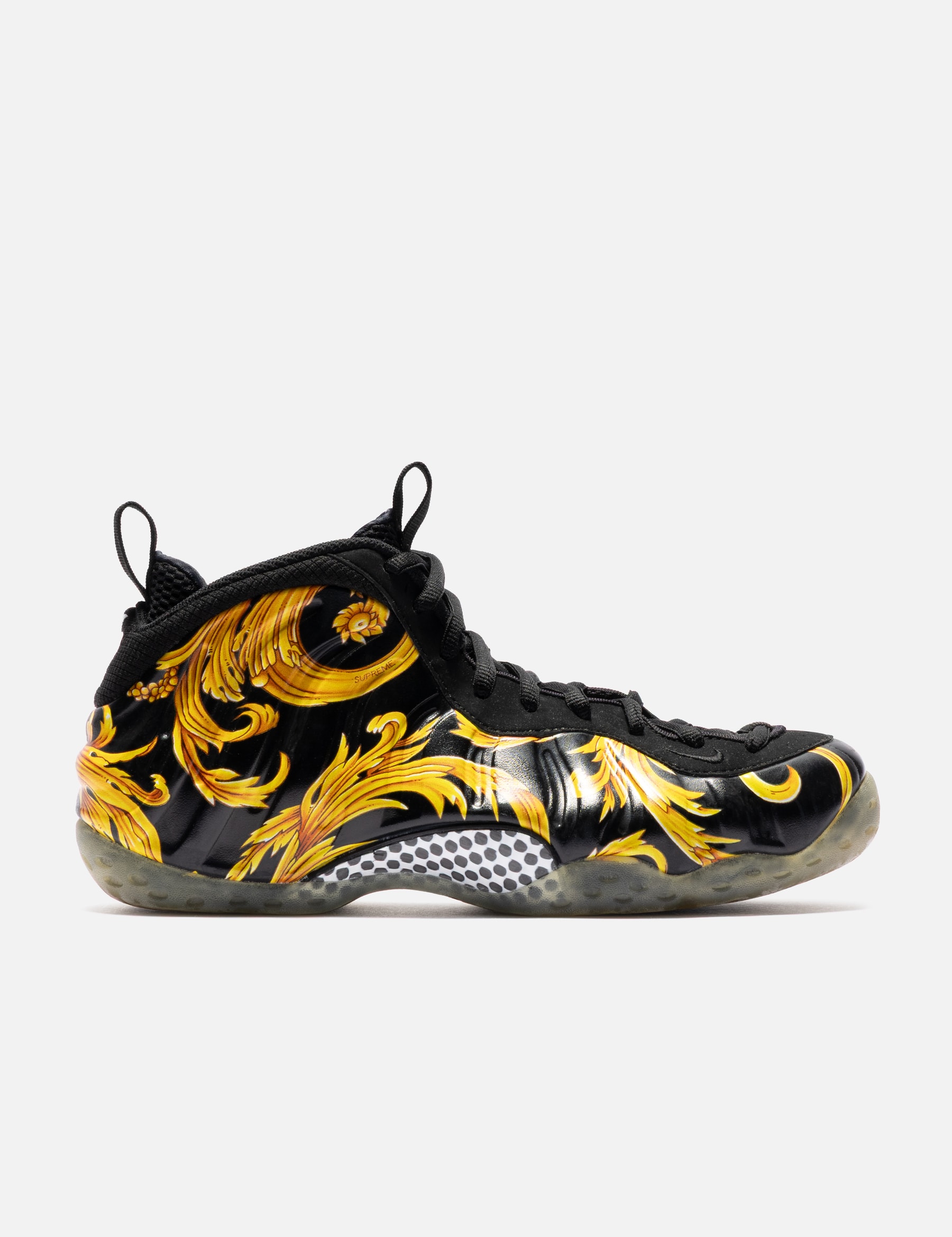 Nike Air Foamposite One view 13
