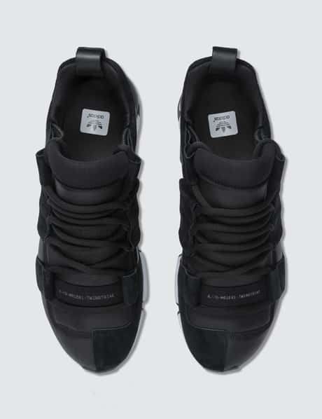 adidas Originals - Twinstrike ADV Stretch Leather | HBX