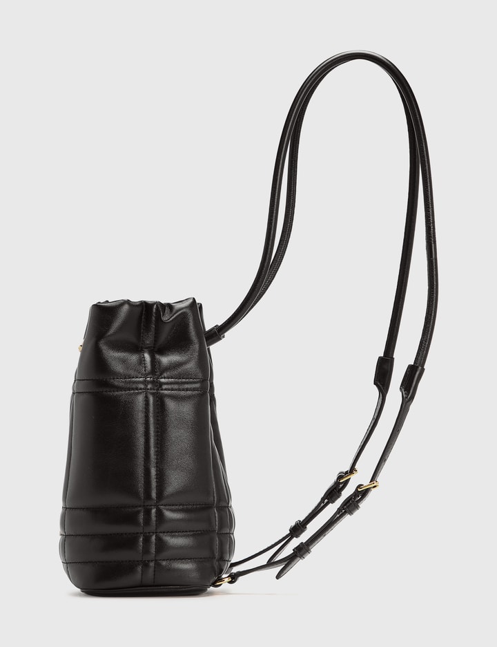 ミニ キルト ラムスキン ローラ バックパック Placeholder Image