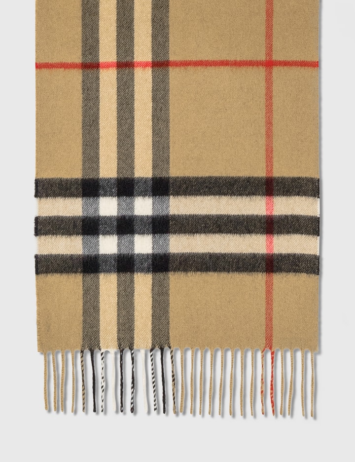 클래식 체크 캐시미어 스카프 Placeholder Image