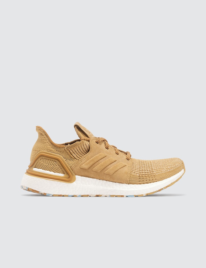 adidas Originals - Adidas X Universal Works UltraBoost 19 | HBX adidas Originals - Adidas X Universal Works UltraBoost 19 | HBX