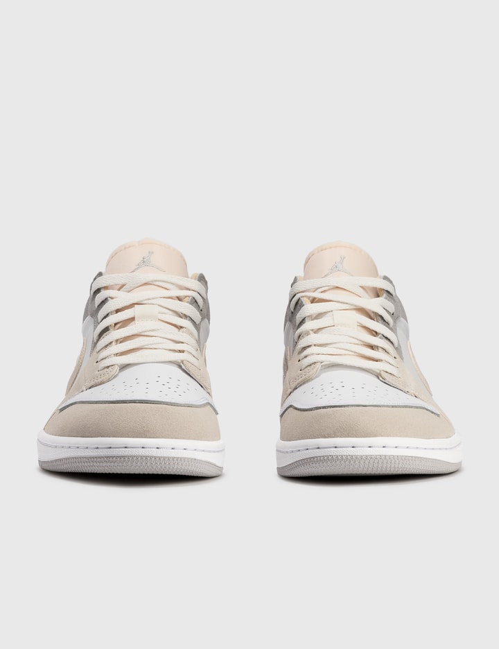 Air Jordan 1 LOW SE CRAFT Placeholder Image