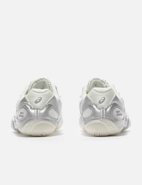 EMPTY BEHAVIOR X Asics HYPERSYNC view 9