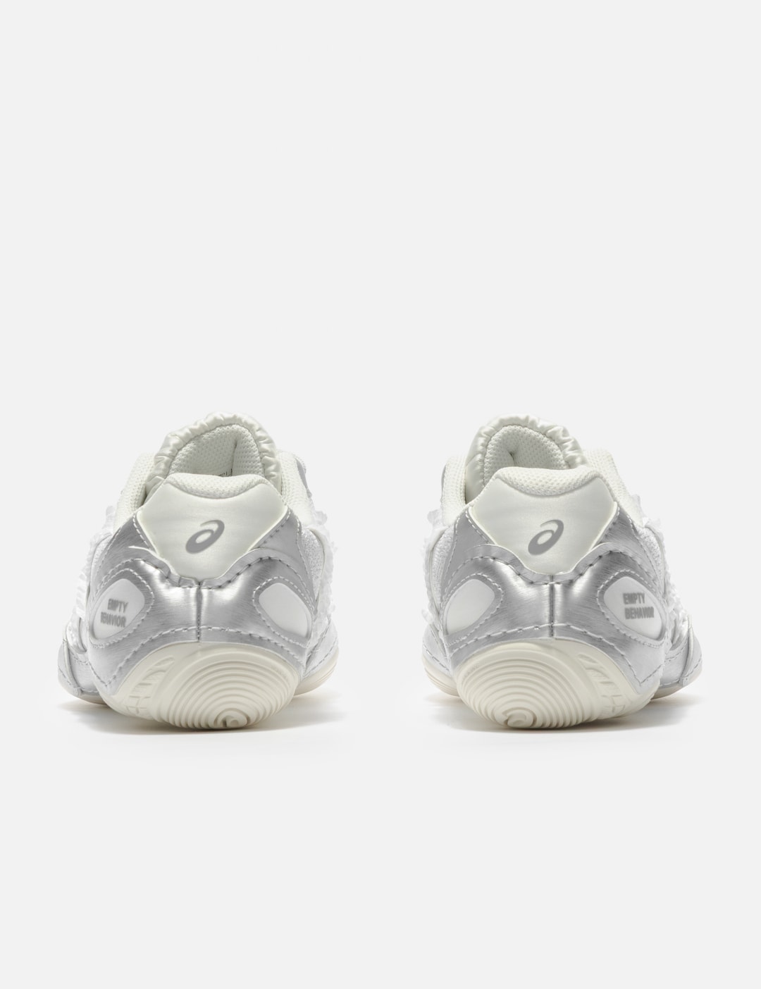 EMPTY BEHAVIOR X Asics HYPERSYNC view 10