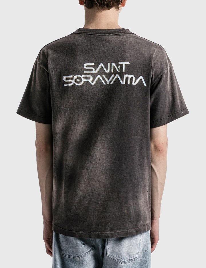 Saint Michael x Sorayama 그래픽 티셔츠 Placeholder Image