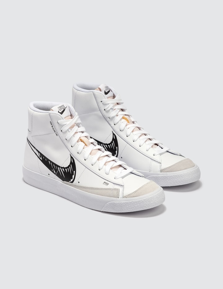 Nike Blazer Mid '77 Placeholder Image