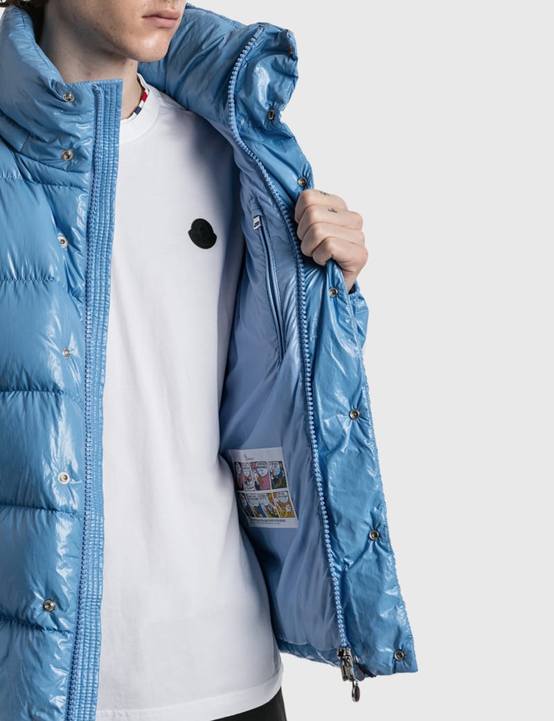 MONCLER　ダウンジャケット　青タグ　カラコルム　KARAKORUM 茶色 MONCLER ダウンジャケット 青タグ カラコルム KARAKORUM 茶色