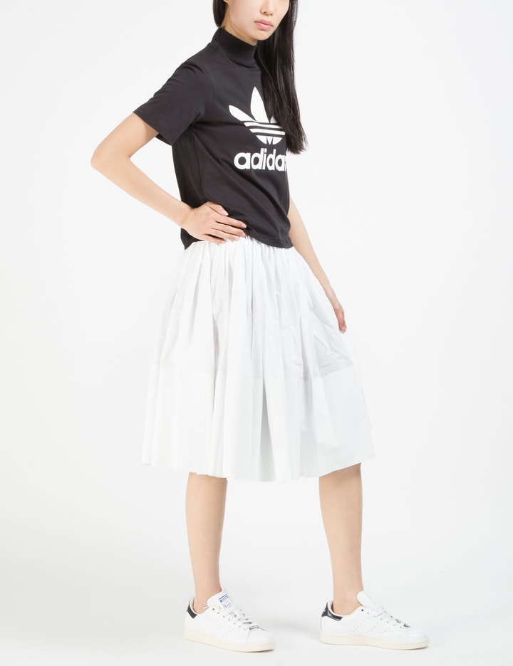 Black Berlin Trefoil High-neck T-shirt Placeholder Image