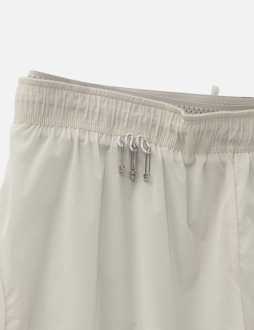 HeatCrush™ 8" Desert Shorts view 18