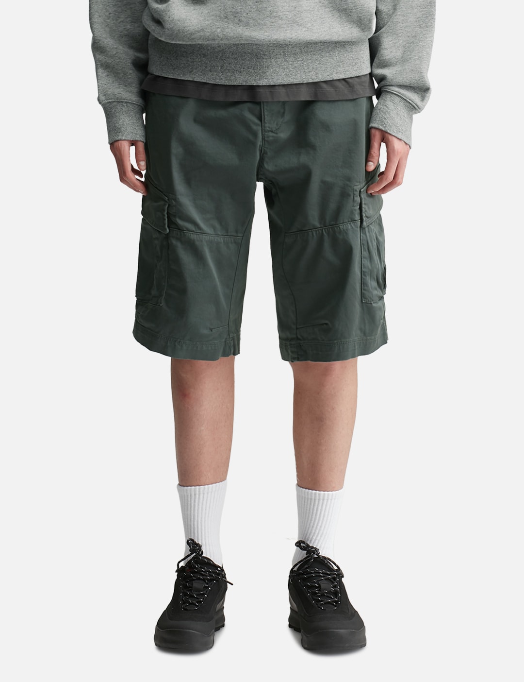 Bermuda Cargo In Satin Stretch view 11