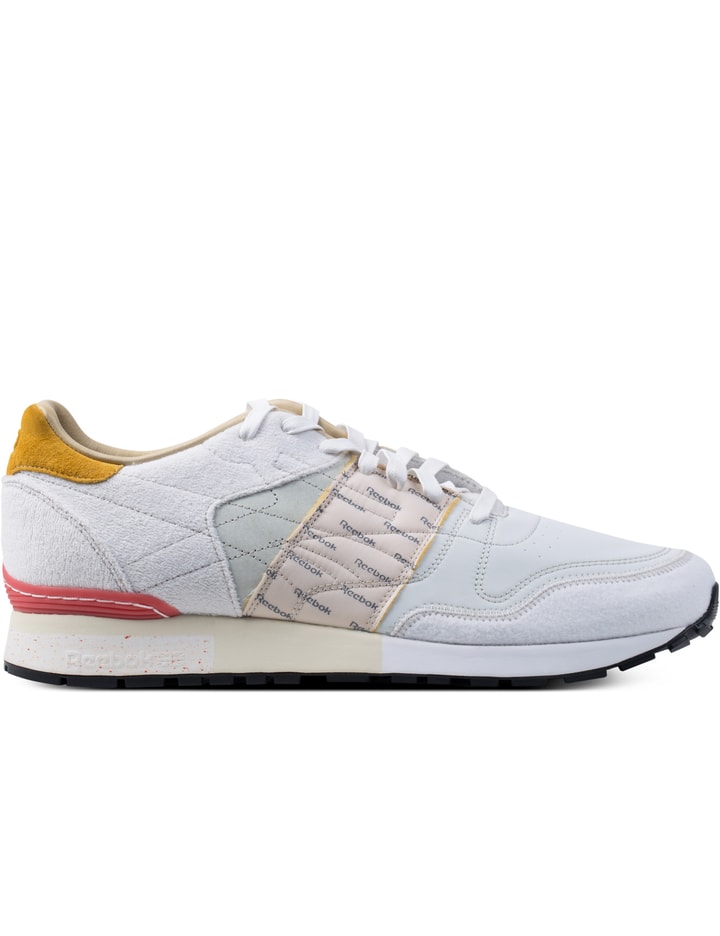 GARBSTORE x Reebok White/Jadite/Coral Classic Leather 6000 Sneakers Placeholder Image