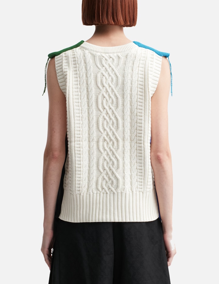 PATCH CABLE KNIT VEST Placeholder Image