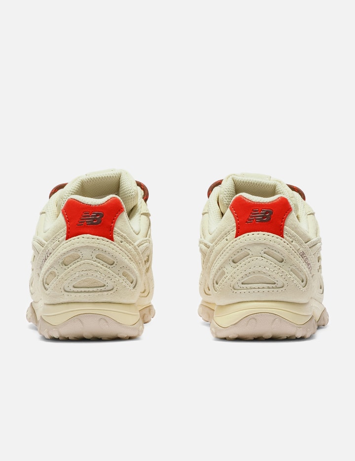 New Balance 204L