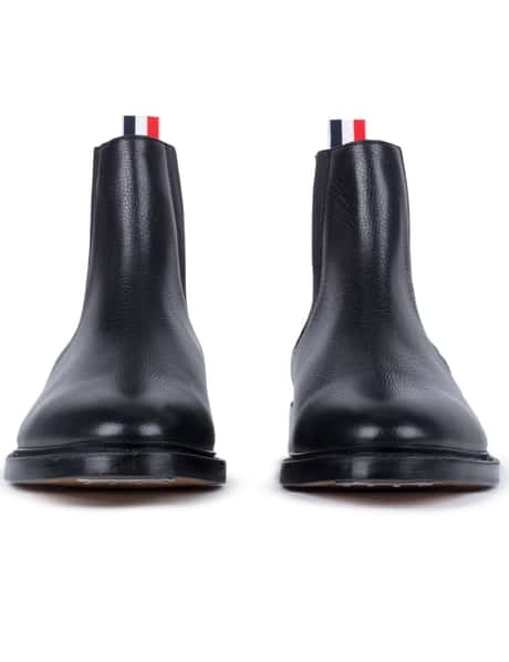 Thom Browne Men’s Chelsea Duck Leather Boot Black US6 MFB190B Thom Browne - Pebble Grain Leather Chelsea Boots | HBX main image 3