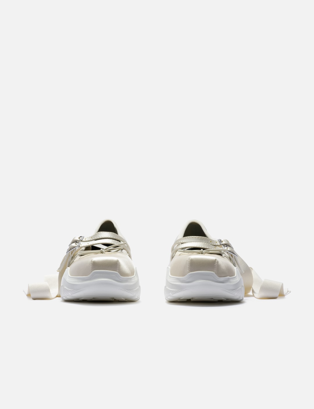 × THREE TREASURES Giselle Satin view 10