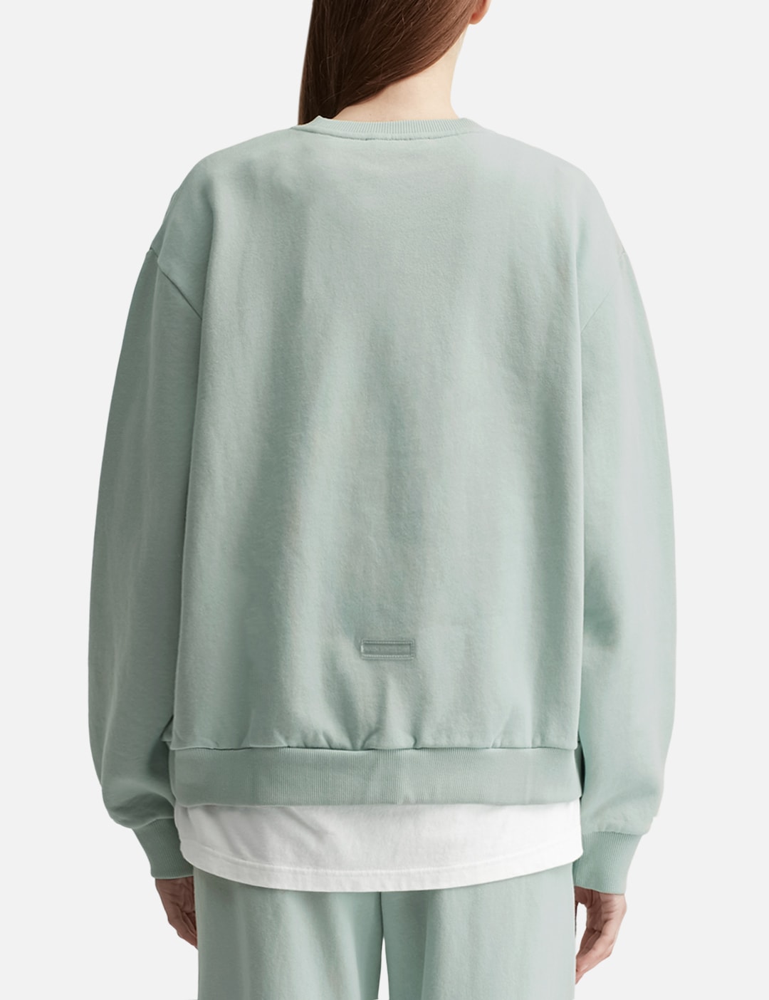 Crewneck view 10