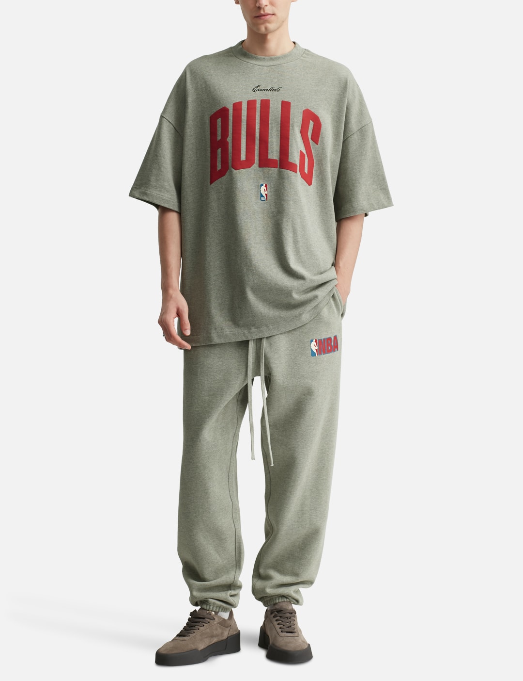 X NBA Bulls 90's T-Shirt view 15