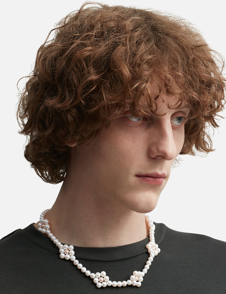 DAISY PEARL CHAIN Placeholder Image