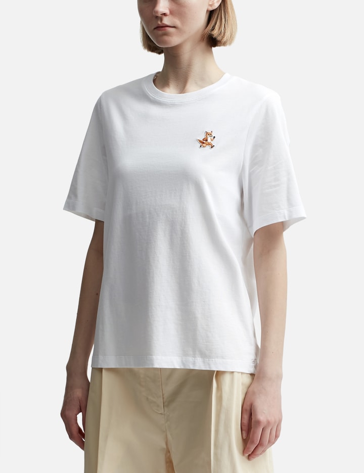 Shop Maison Kitsuné Speedy Fox Patch Comfort Tee-shirt In White