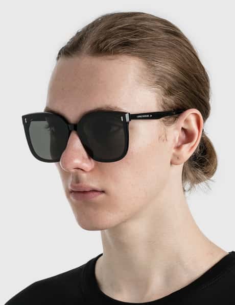 Gentle Monster - Frida 01 Sunglasses | HBX - Globally Curated 