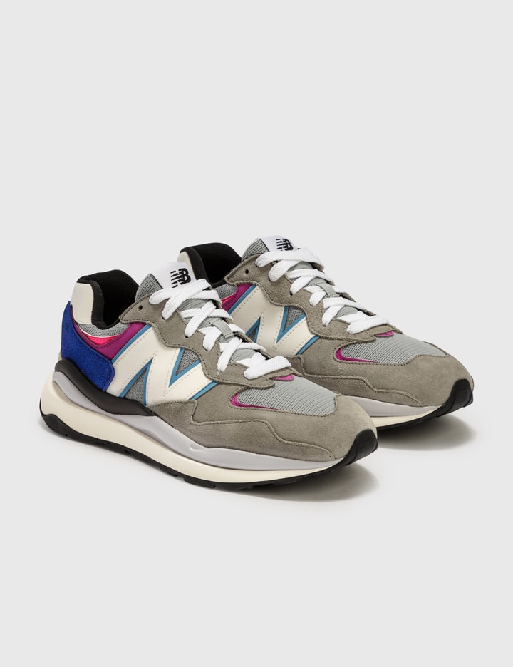 5740 Sneaker Placeholder Image