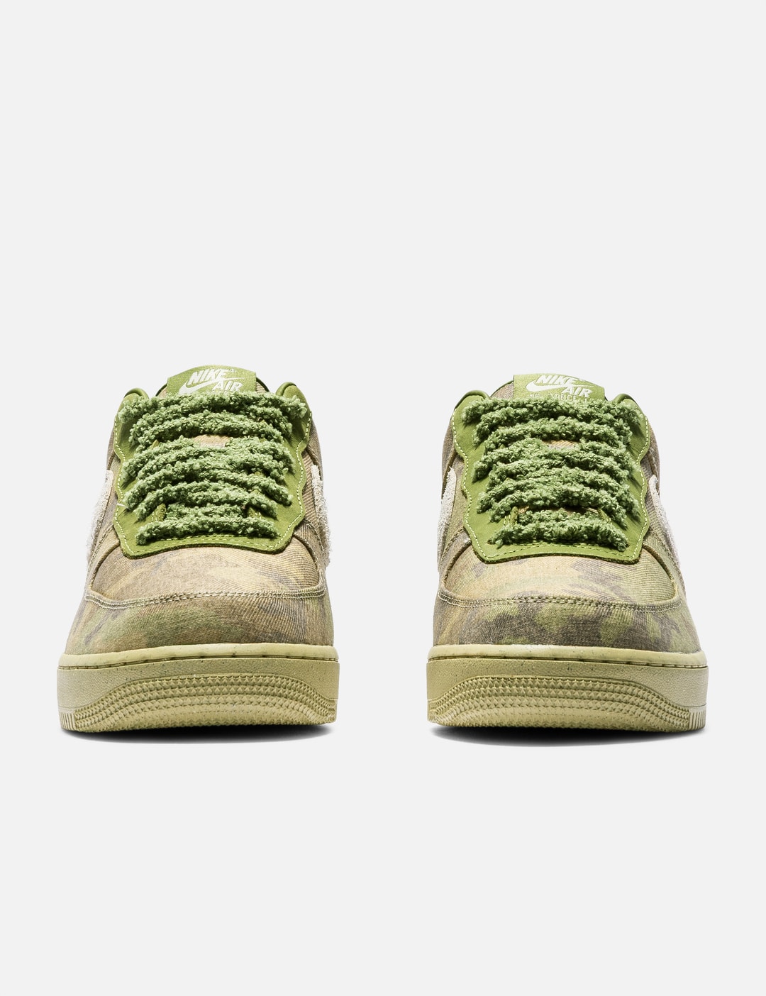 Air Force 1 Low view 8