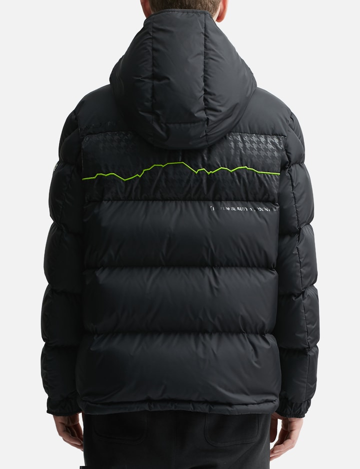 7 Moncler FRGMT Hiroshi Fujiwara Acanthus Short Down Jacket Placeholder Image