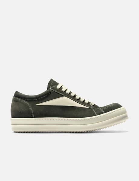 Low Sneaks view 17