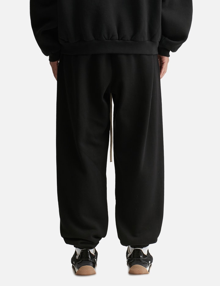 FLEECE ESSENTIAL SWEATPANT Placeholder Image