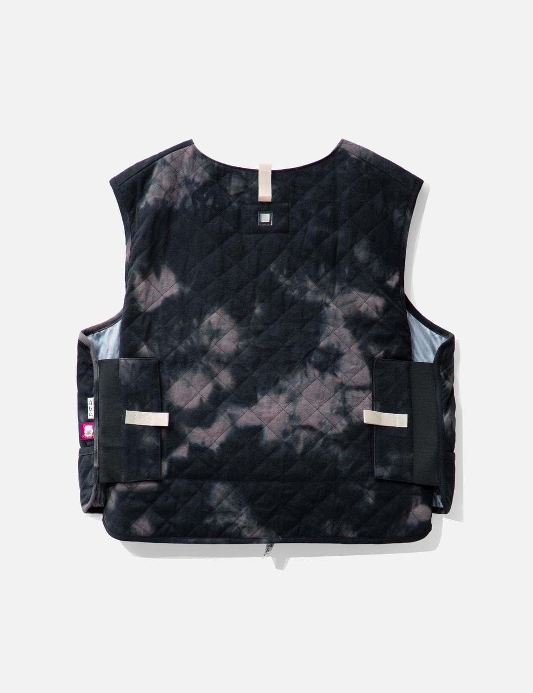 ABC. QUILTED STICKS AND STONES CARGO VEST view 9