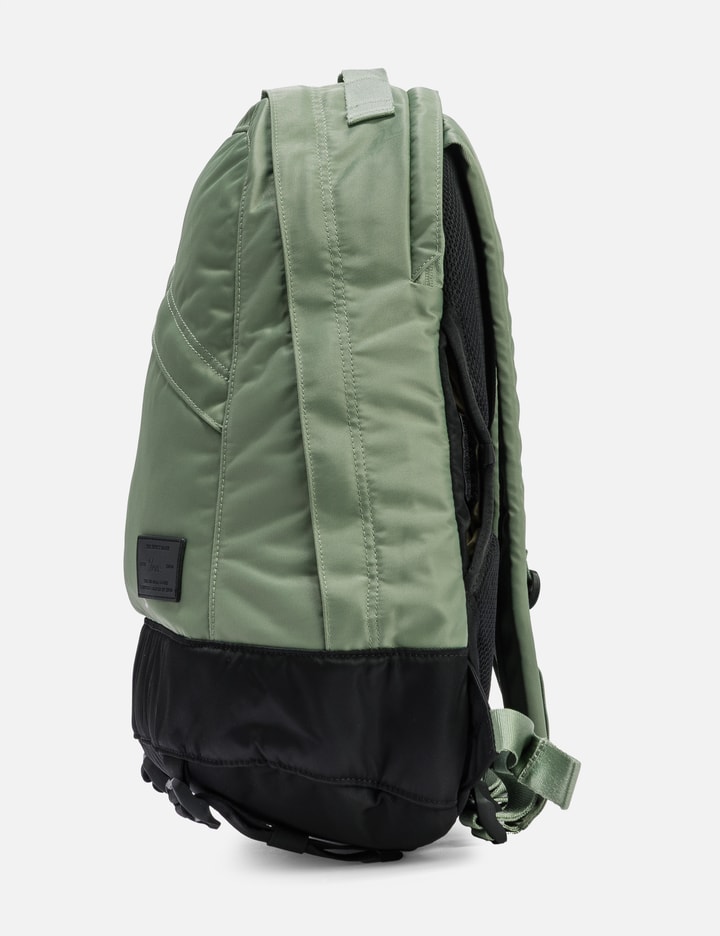 Trvr Staple Travel Daypack